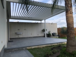 PERGOLA ADDOSSATA 1 MODULO 250X304