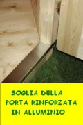 Casetta in legno Oriente1 con tettoia cm 300x240